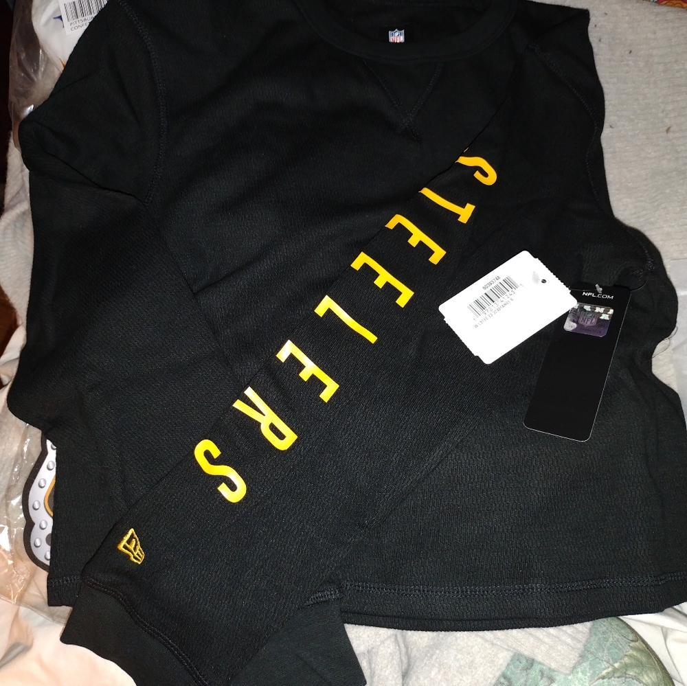 NFL Steel City Football Apparel Set - Black, White, Gold. - Picture 4 of 6